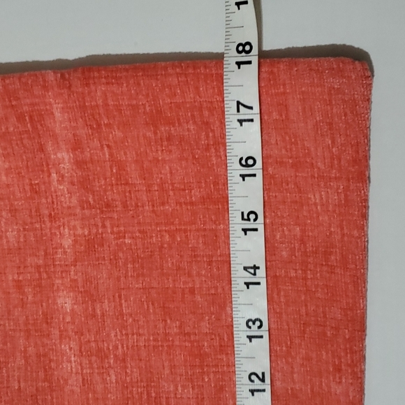 Houndstooth Coral Throw Pillow Case Cover set of 2 - Picture 8 of 11